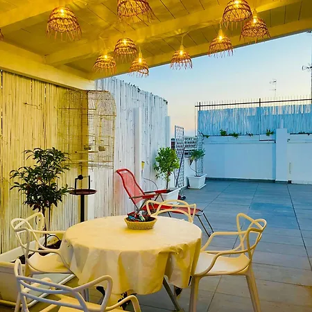 Rooftop Stazione - Center Apartment Bari
